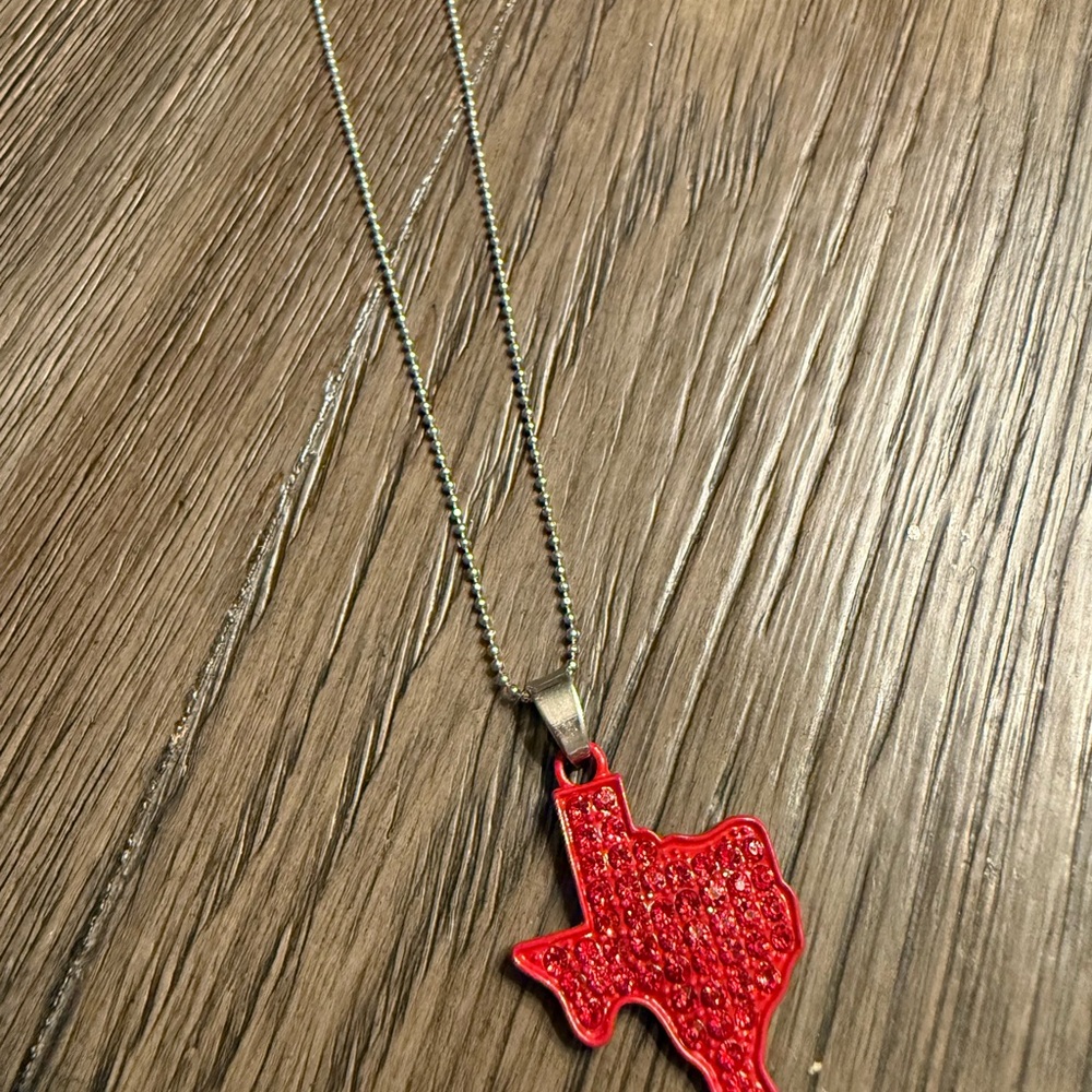 Red Texas Pendant Necklace - Women's Fashion Necklace